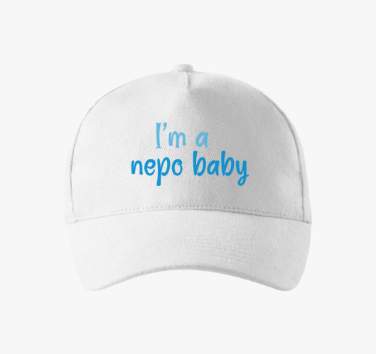 I'm nepo baby (modra) felirato...