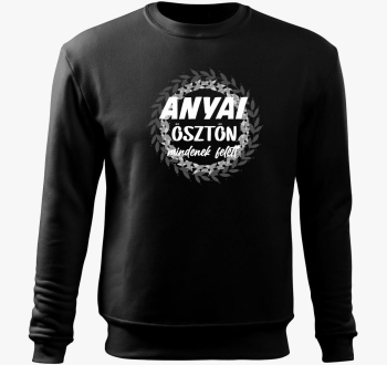 Anyai pulover s kapuco