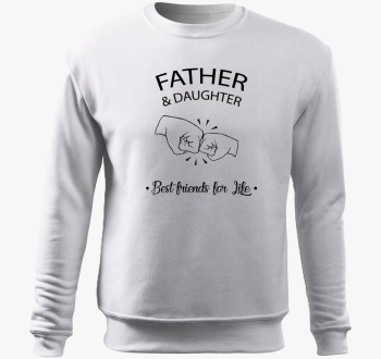 Oče in pulover s kapuco