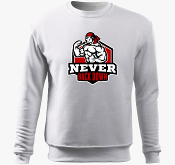 Sose meg pulover s kapuco