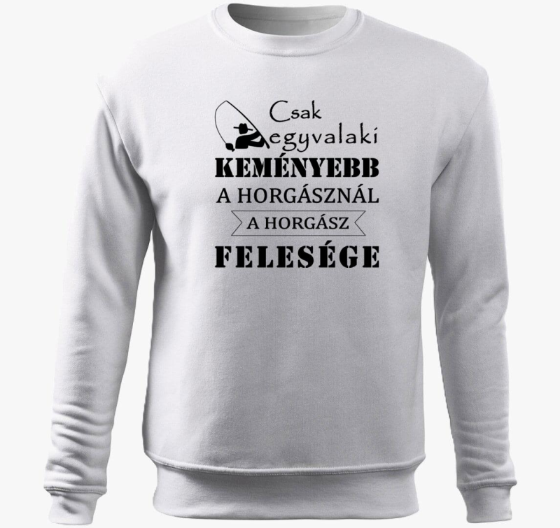 ribič pulover s kapuco