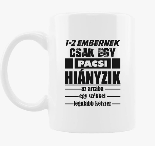 Pacsi arcba skodelica
