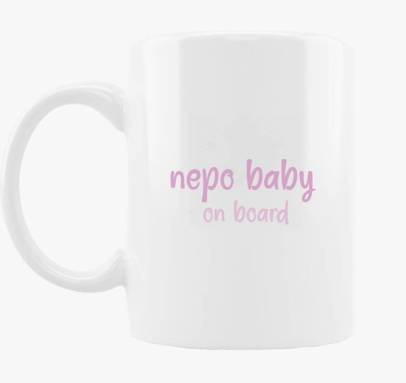 nepo baby on board (roza) feliratos skodelica