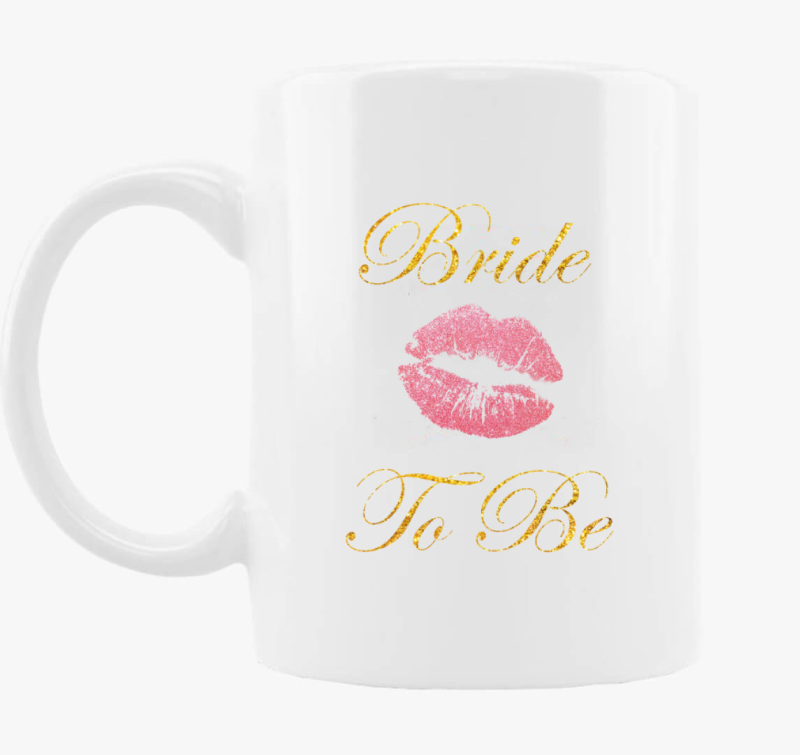 Puszis menyasszony skodelica