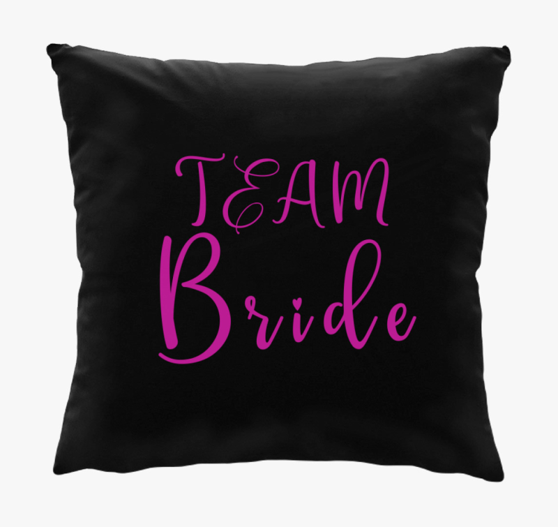 TEAM Bride pink szivecske blazina