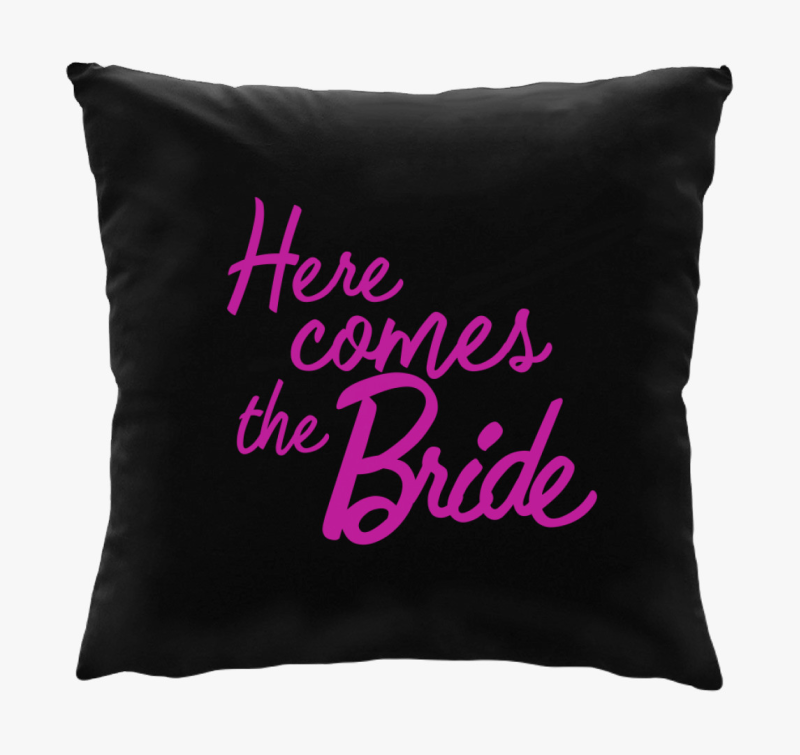 Here comes the Bride Barbies blazina