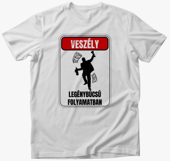 folyamatban majica
