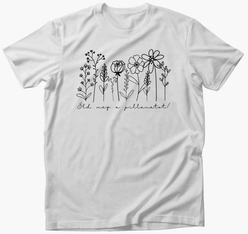 Ceruzarajz, majica, meg pillanatot!