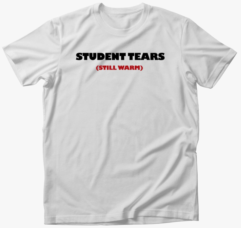 student tears warm majica