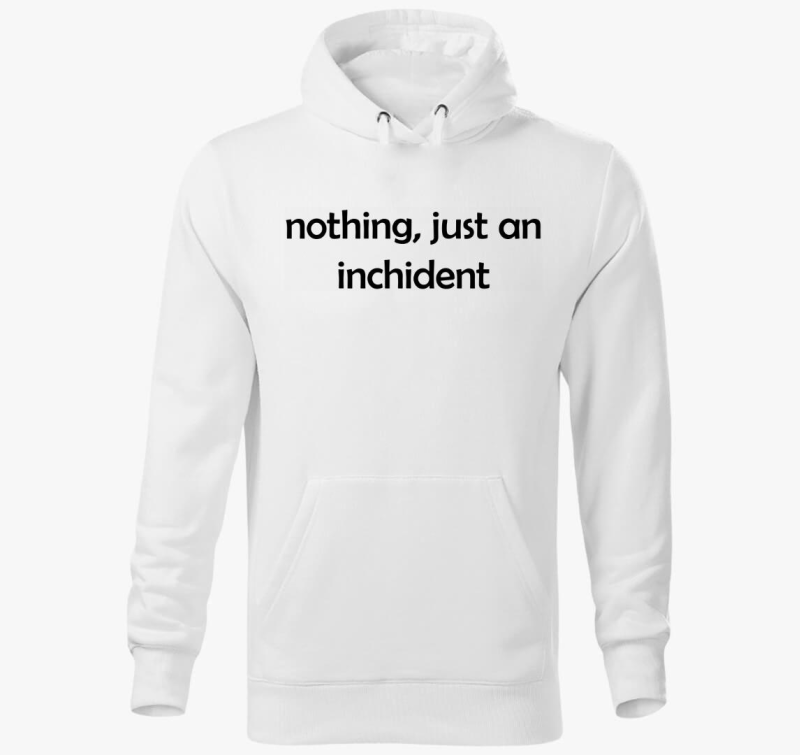 Inchident pulover s kapuco