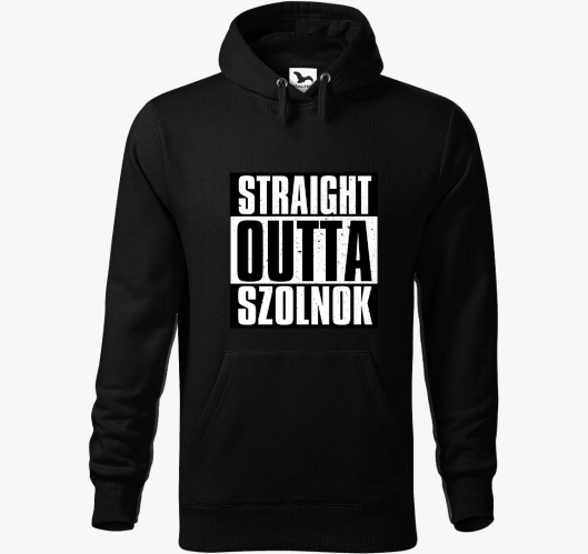 Straight Outta Szolnok pulover...