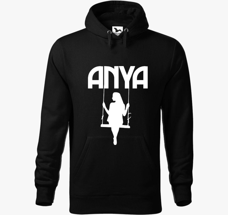 Mama minta 2 pulover s kapuco