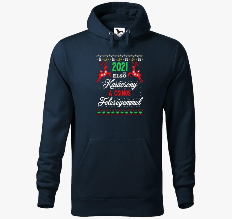 csinos pulover s kapuco