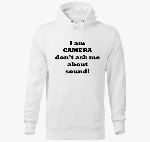 camera pulover s kapuco