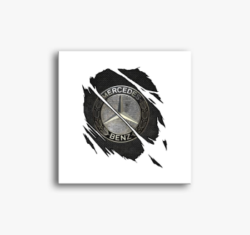 Repedezett Mercedes ...